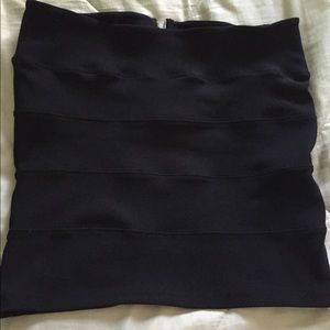 Zip pencil skirt