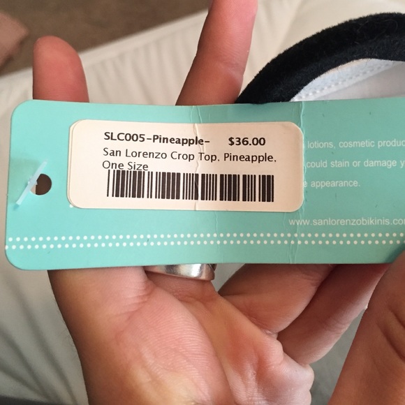 San Lorenzo Crop Top - Picture 3 of 3