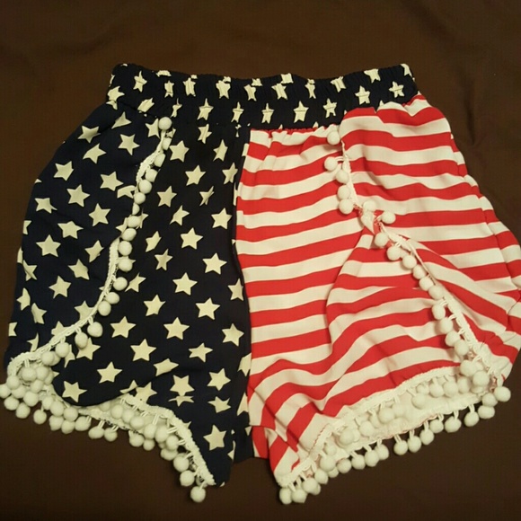 4th of July Pom Pom Shorts
