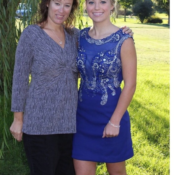 Size 2 2016 homecoming dress