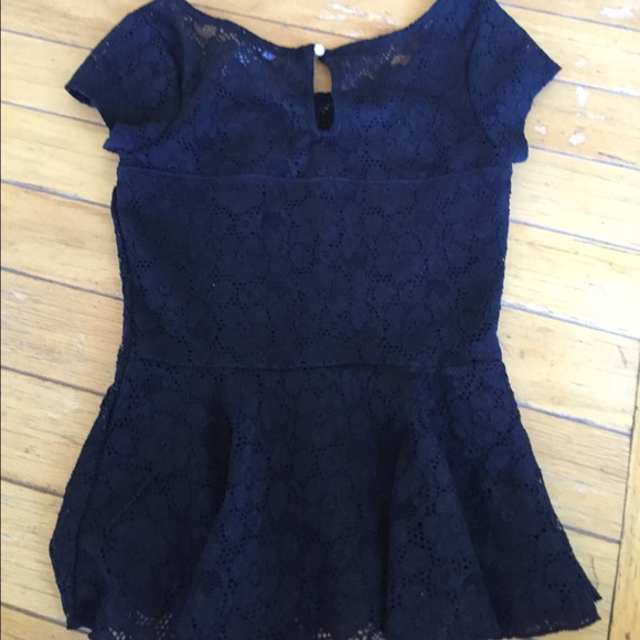 Black flower printed top - Picture 2 of 2