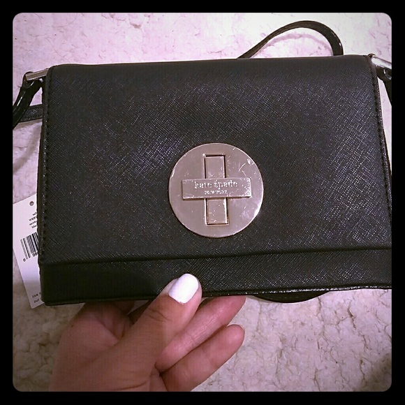 Kate Spade Newbury Lane Sally cross body bag