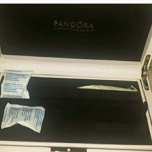 Pandora jewelry box