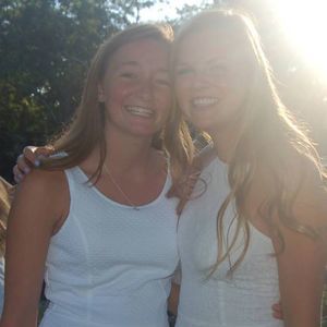 Meet your Posher, Abigail