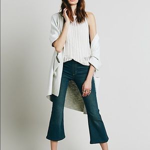 Pull on cropped Flare jeans