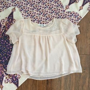 Peachy sheer Forever 21 blouse size large Peachy sheer Forever 21 blouse size large 