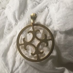 MATTE GOLD PENDANT