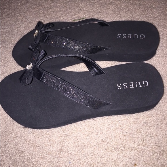BCBG Black sandals! - Picture 3 of 3