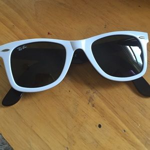 Two-Toned Ray-Ban Wayfarers New!