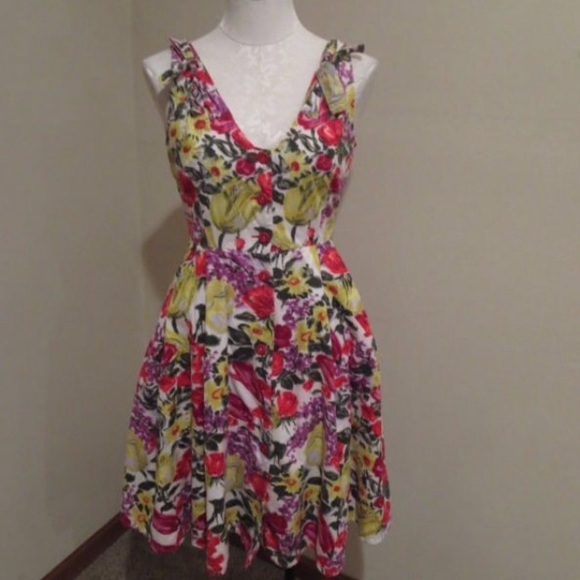 Anthropologie Yoana Baraschi Floral Tulip dress