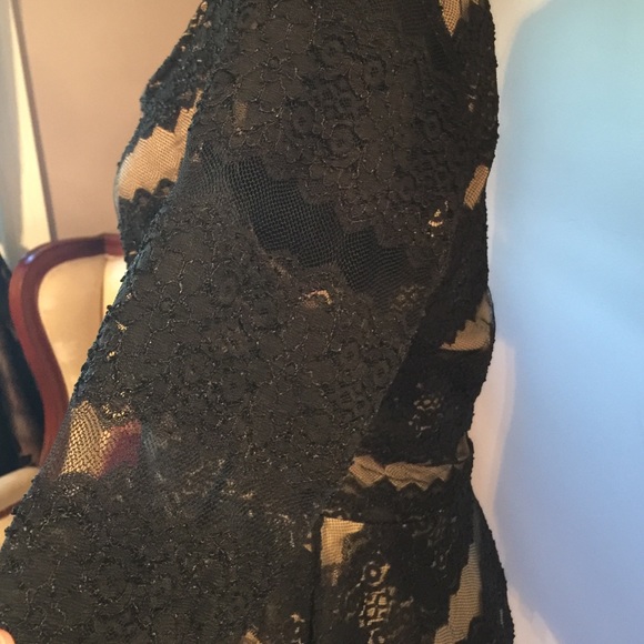 Top - Picture 2 of 3