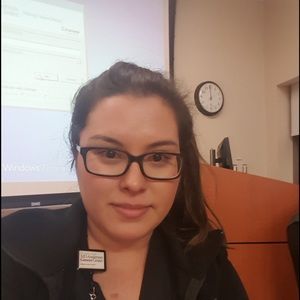 Meet your Posher, Samantha