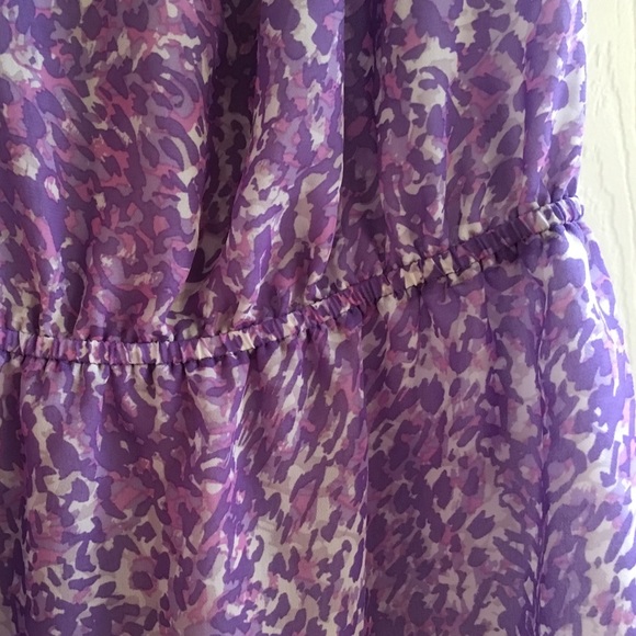 Cute purple print top, size large - Picture 3 of 4