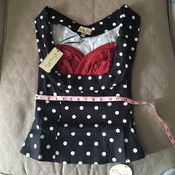 Polka dot Vintage style shirt.