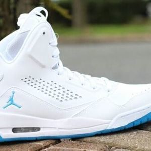 Meet your Posher, Tori