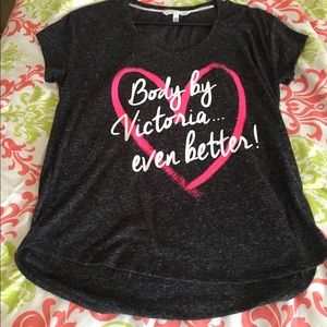 💗Victoria's Secret Tee💗