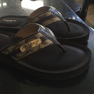 Authentic Coach sandels