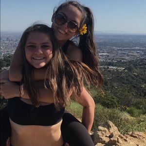 Meet your Posher, Alexandra