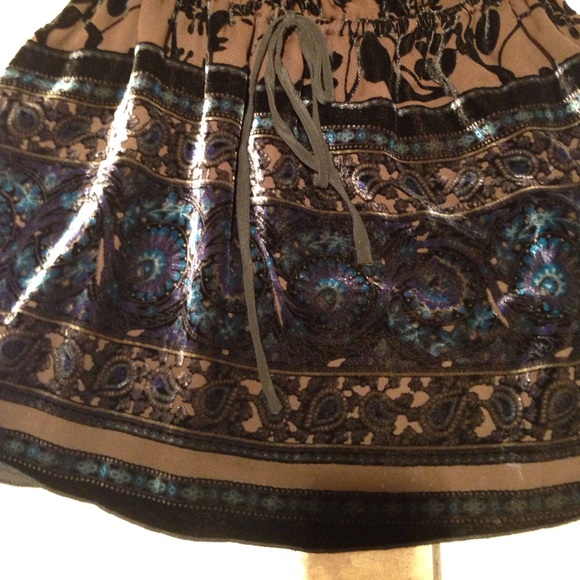 one shoulder top - Picture 3 of 4