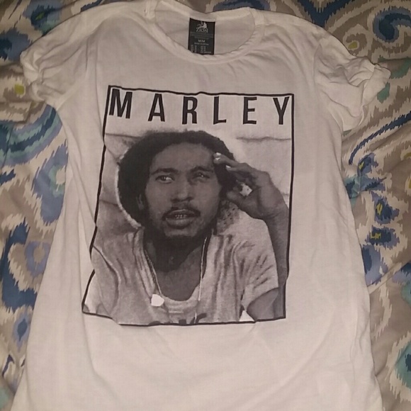 Bob Marley shirt