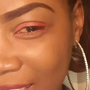 Meet your Posher, Tanisha