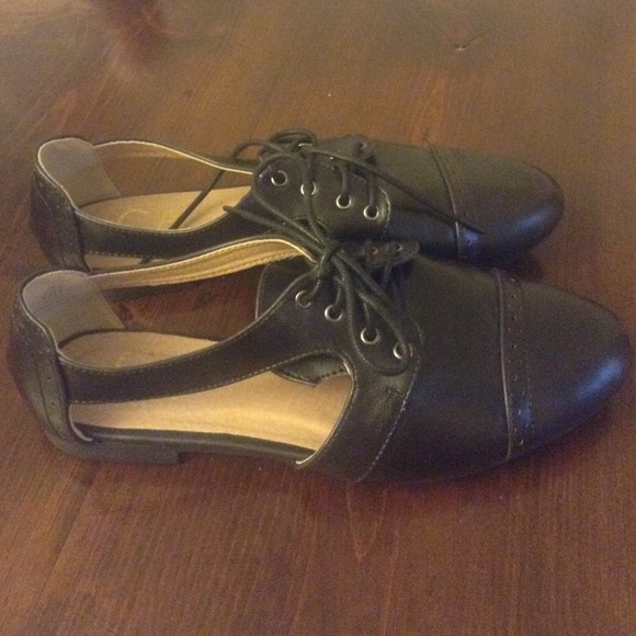 Feminine loafers