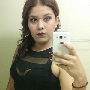 Meet your Posher, Gaby