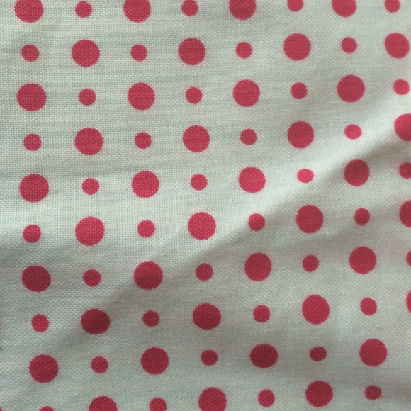 Tablecloth - Picture 2 of 3