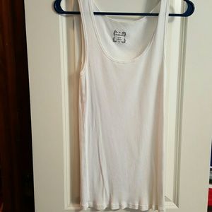 White Old Navy ribbed tank top