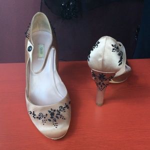 •HP• Prada Beige Pink Silk w/ Beads Strap Heels