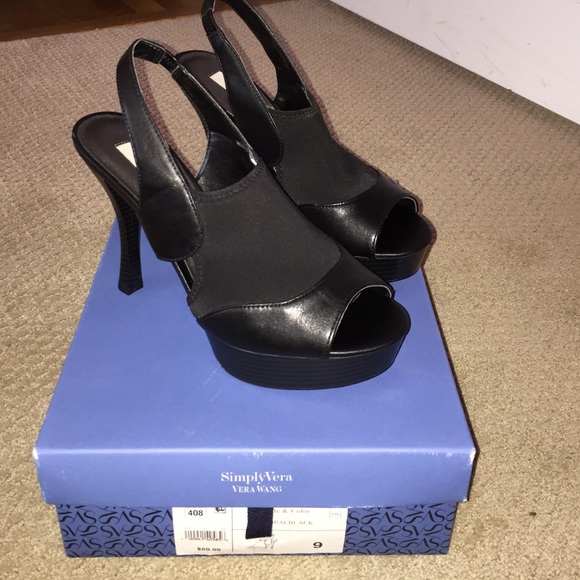 Vera Wang Peep toe platforms