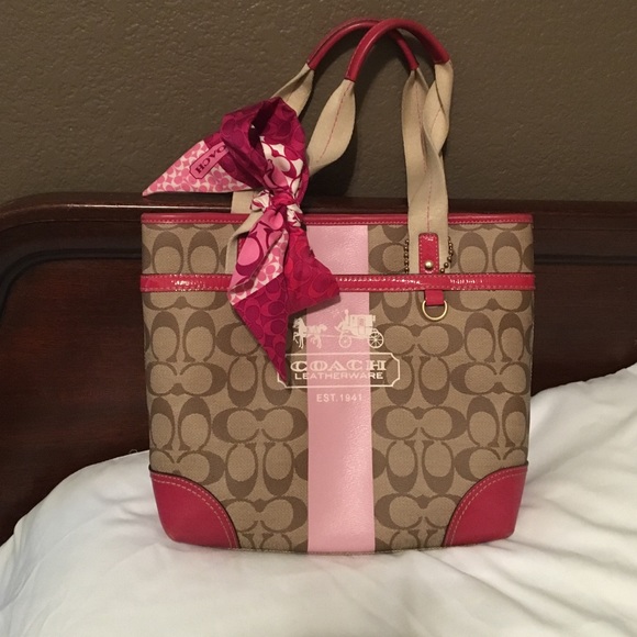 PINK COACH BAG!! Worn twice!