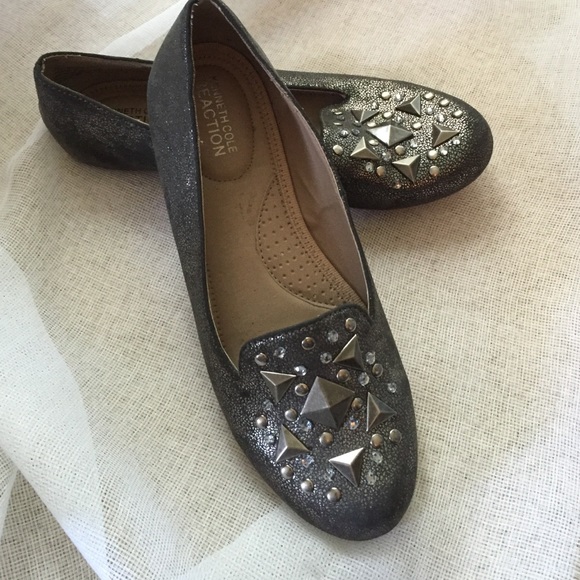 Kenneth Cole Reaction Shoes - Kenneth Cole silver and gray flats. Super cute.