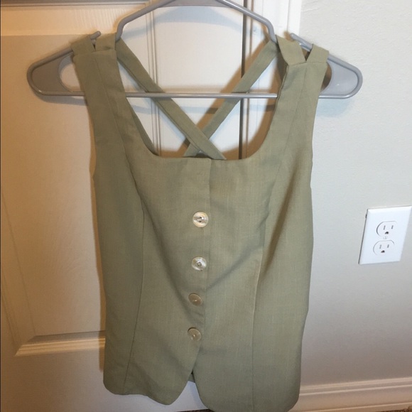 Olive top