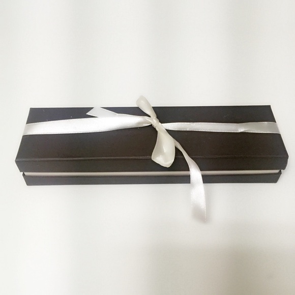 PANDORA BRACELET WITH 5 CHARMS - Picture 4 of 4