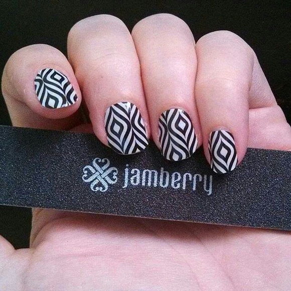 Jamberry "Lava Lamp" nail wraps!!