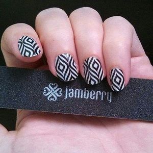 Jamberry "Lava Lamp" nail wraps!!