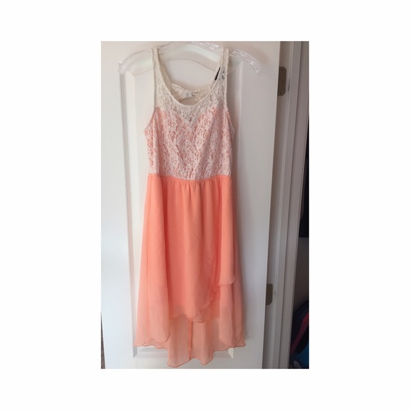 Rue 21 low high lace dress