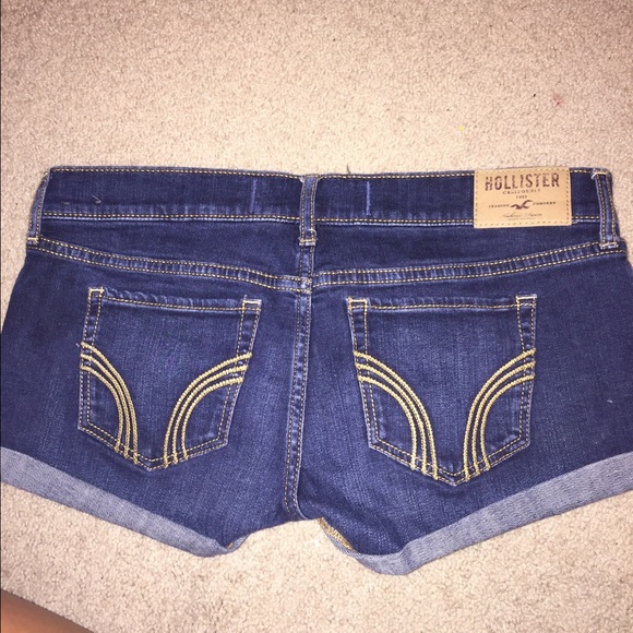 Hollister Jean shorts - Picture 2 of 2