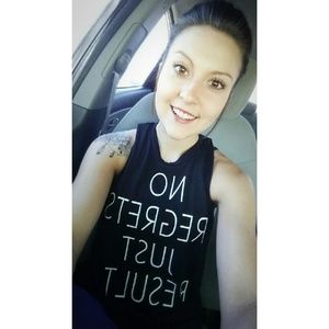 Meet your Posher, Clarissa