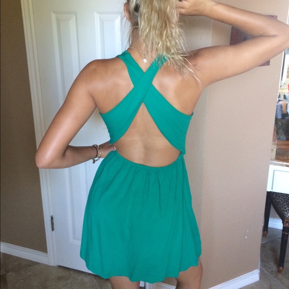 Green criss cross back dress.!