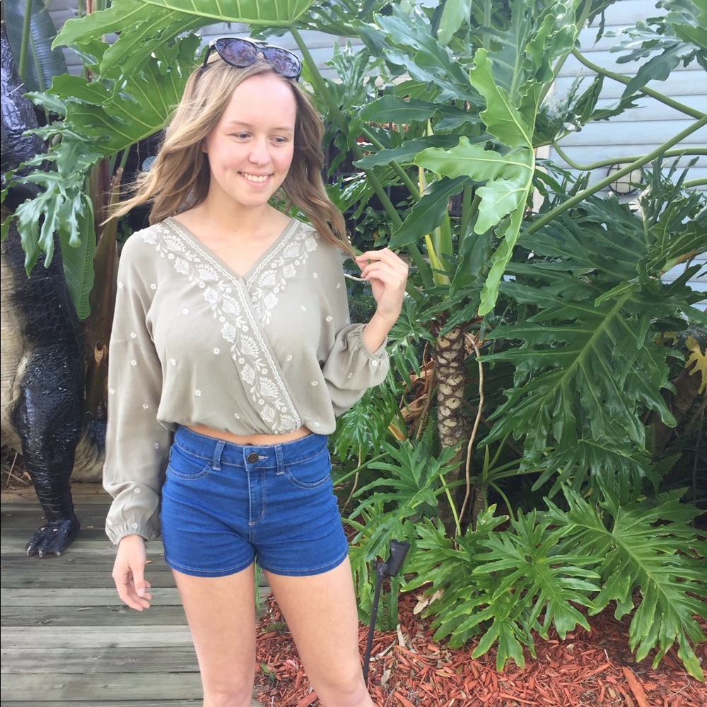 Meet your Posher, Makenzie