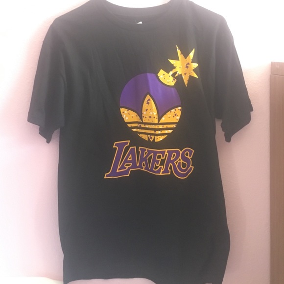 Brand new Hundreds & Adidas black tee