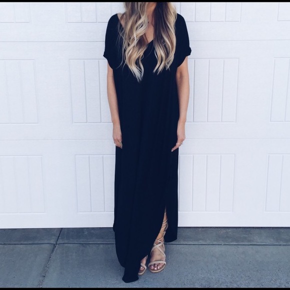 Black slouchy maxi dress Shirt Dress - Picture 2 of 4