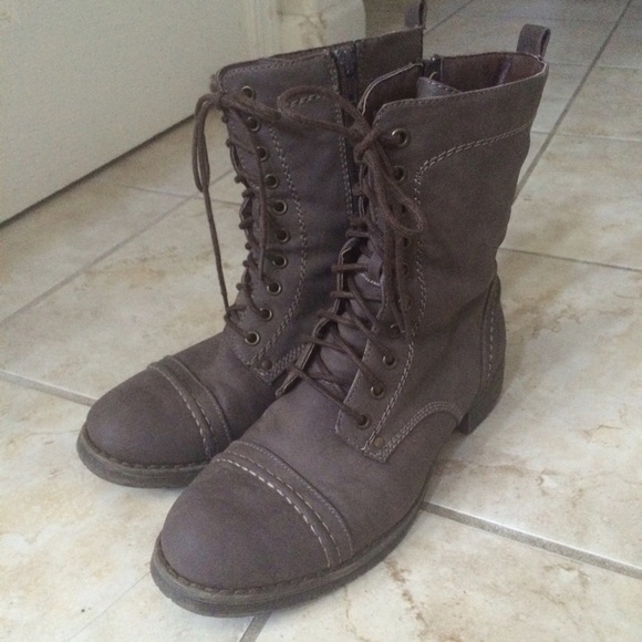 Brown combat boots - Picture 2 of 4