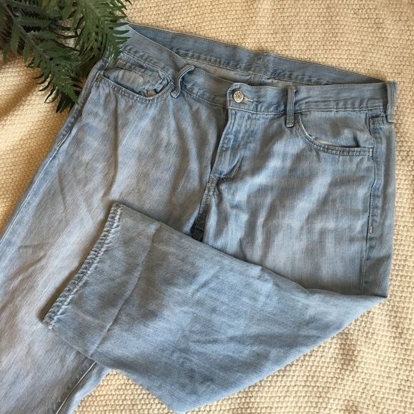 ✨Diva Old Navy cropped jeans✨