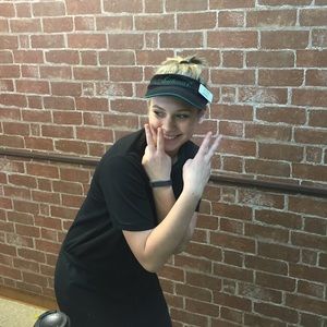 Meet your Posher, Jonathan