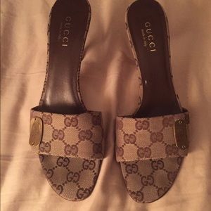Authentic Gucci monogram heels