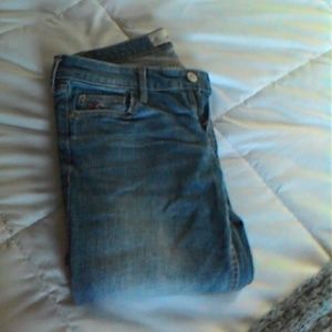 🎉FINAL PRICE🎉Hollister Medium Wash Jeans