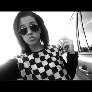 Meet your Posher, Daisy